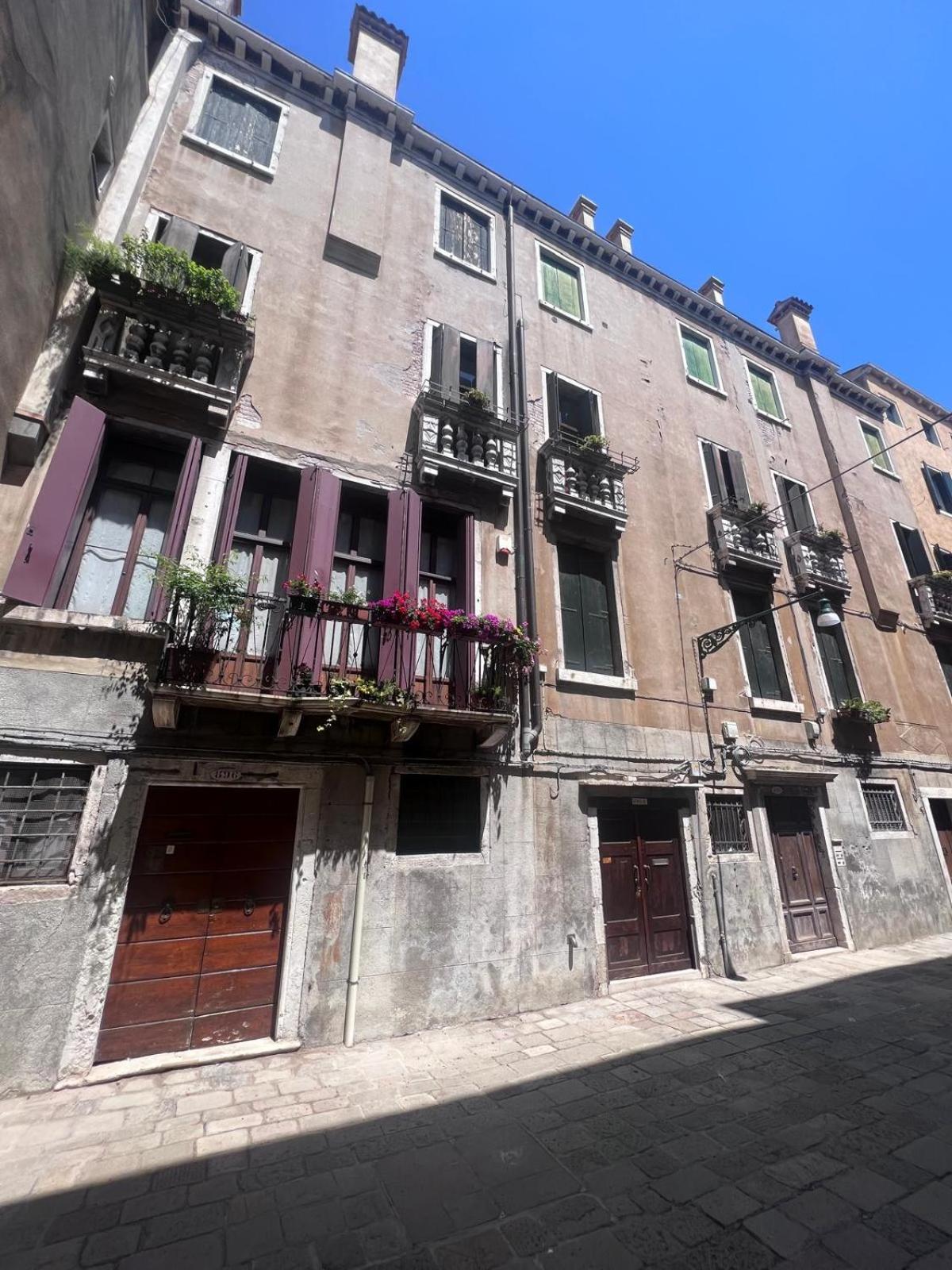 Palazzo Titti Rialto Suites Venedig Exterior foto