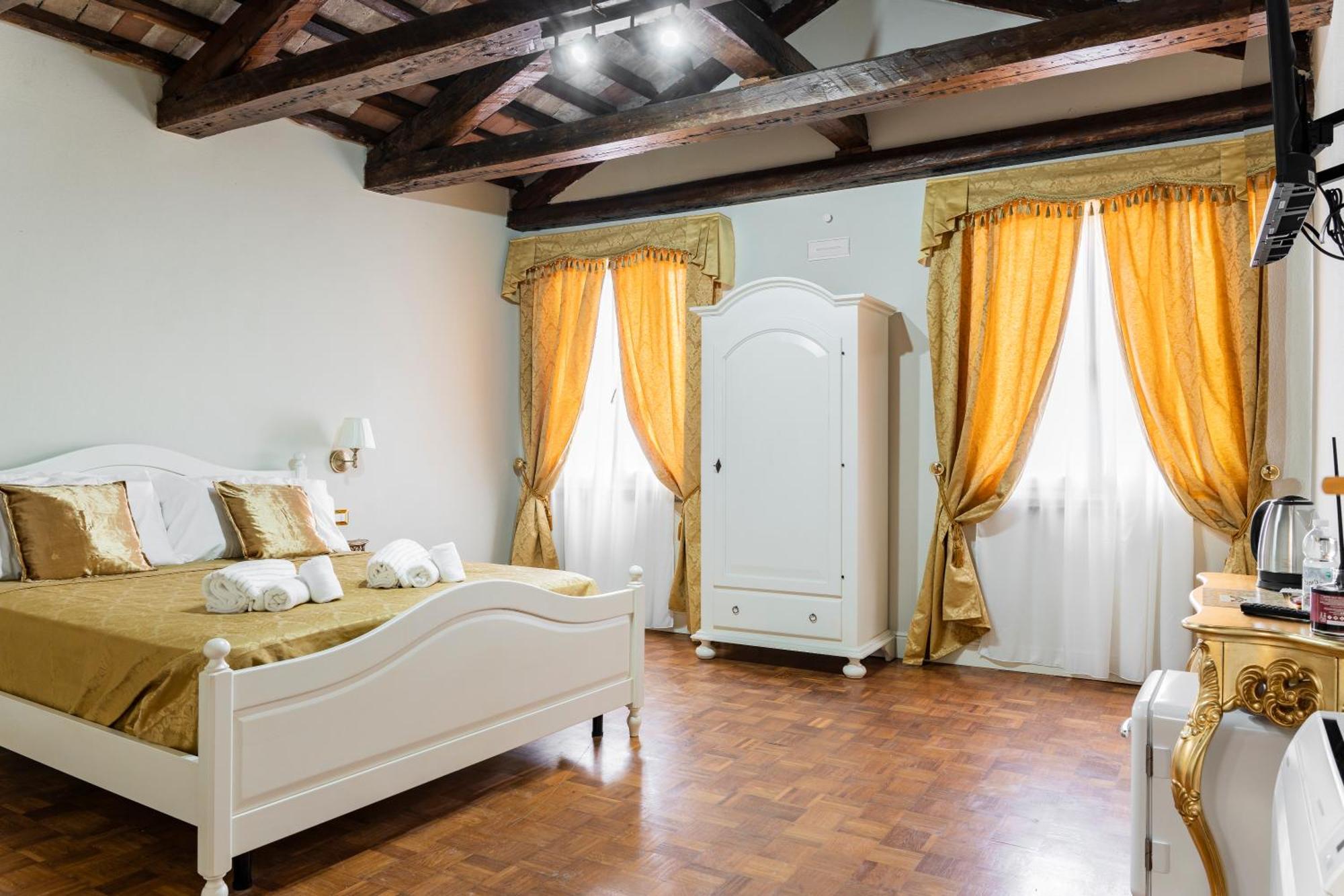 Palazzo Titti Rialto Suites Venedig Exterior foto