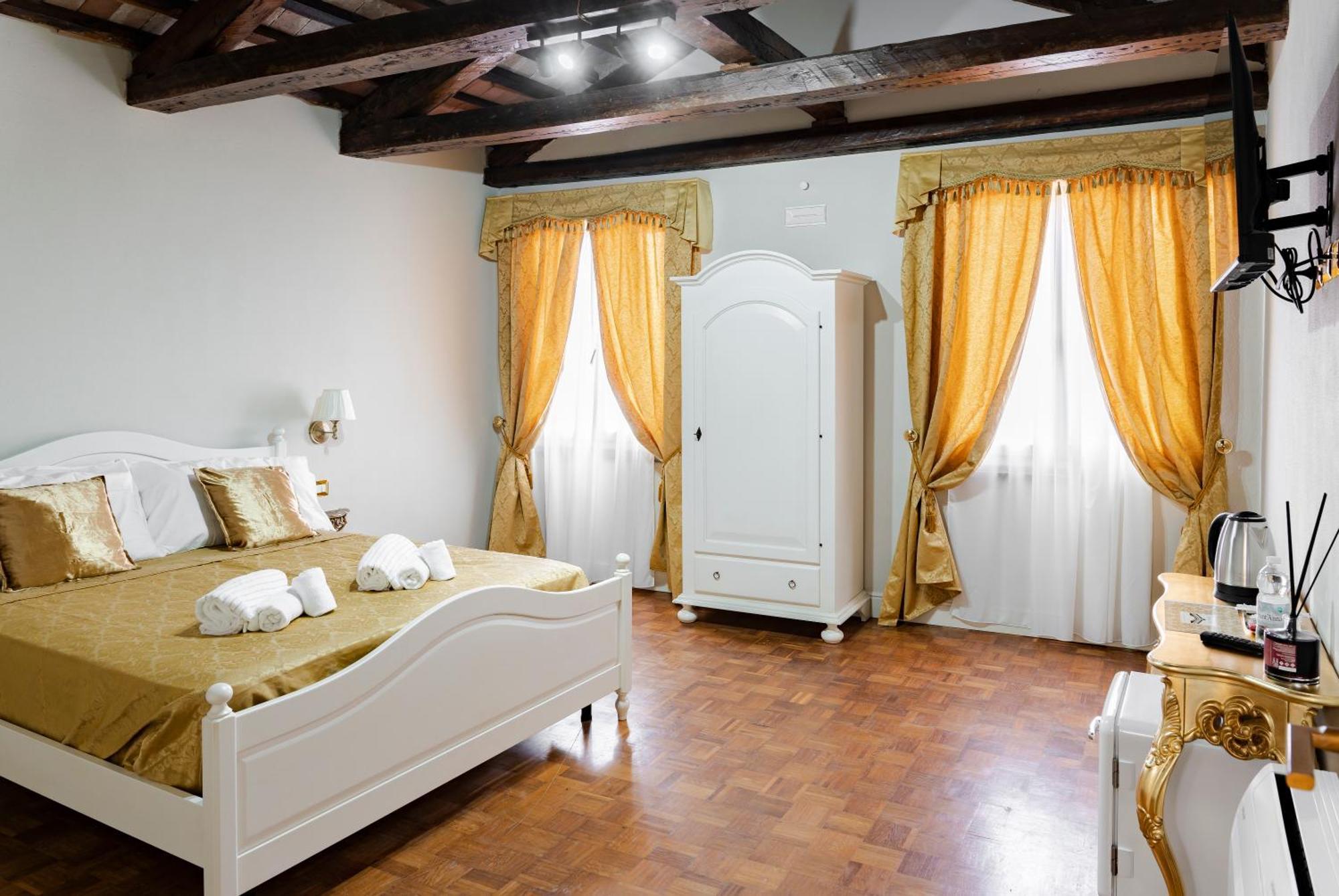 Palazzo Titti Rialto Suites Venedig Exterior foto