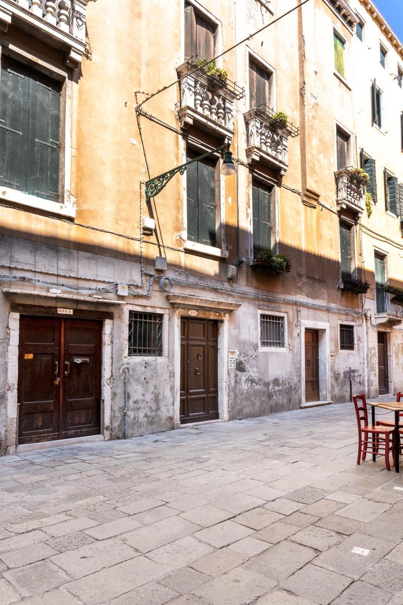Palazzo Titti Rialto Suites Venedig Exterior foto