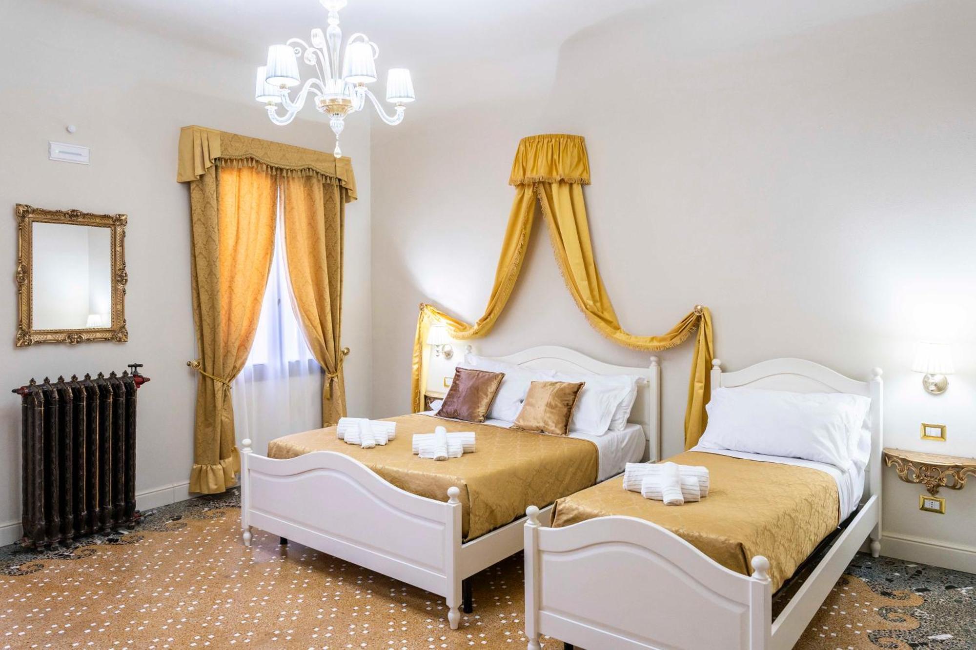 Palazzo Titti Rialto Suites Venedig Exterior foto